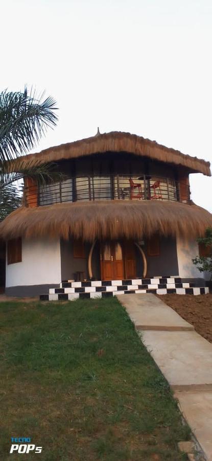 Village Noah Yaoundé Eksteriør bilde